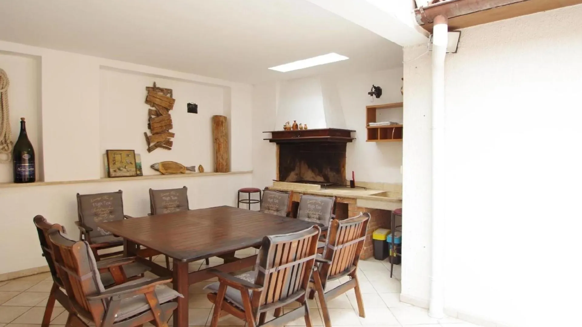 Apartment Wohnung In Pula Mit Terrasse, Grill Und Garten