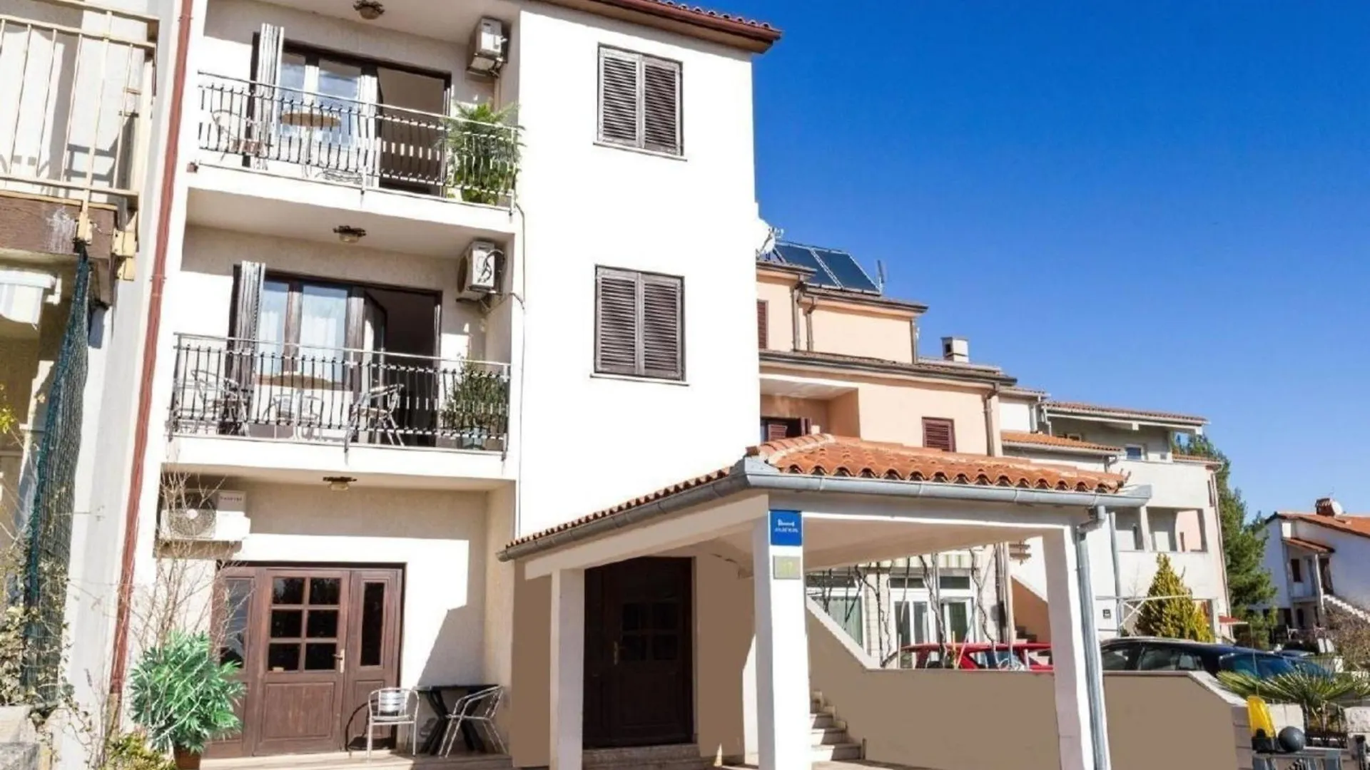 Wohnung In Pula Mit Terrasse, Grill Und Garten Croatia