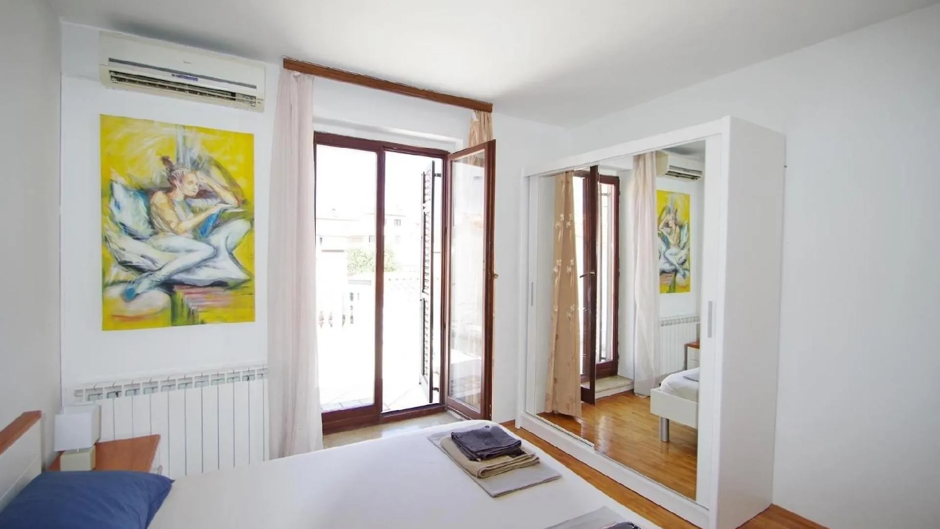 Daire Wohnung In Pula Mit Terrasse, Grill Und Garten Hırvatistan